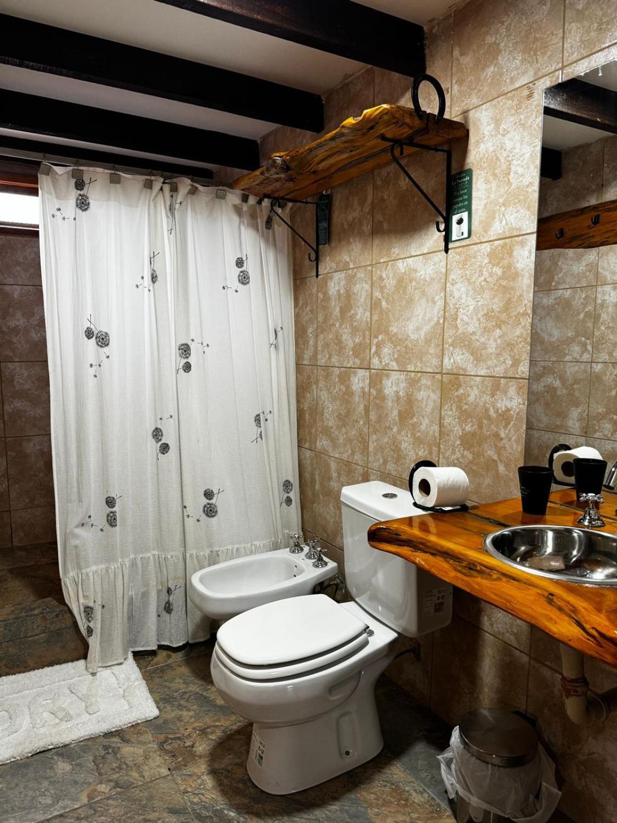 Hosteria La Portada Trevelín Eksteriør billede